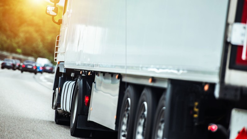 DMV Extends Expiring Commercial Driver’s Licenses Through August DMV Extends Expiring Commercial Driver’s Licenses Through August