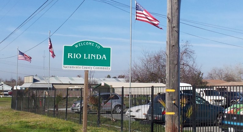 Machetes, Meth & Murder-A Brief Memoir about Life in Rio Linda by an Outsider Machetes, Meth & Murder-A Brief Memoir about Life in Rio Linda by an Outsider