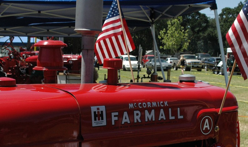 Farm and Tractor Days Planned for May 13-14 Farm and Tractor Days Planned for May 13-14