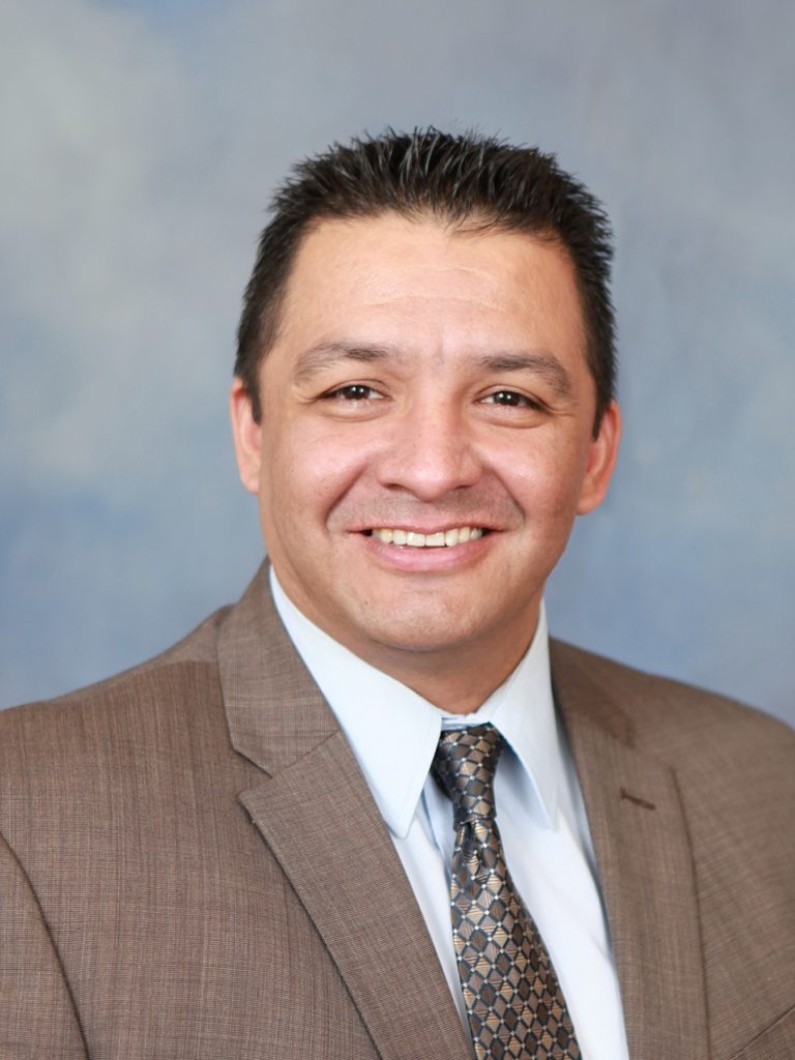 Rio Linda High School named a California Exemplary Dual Enrollment School Rio Linda High School named a California Exemplary Dual Enrollment School