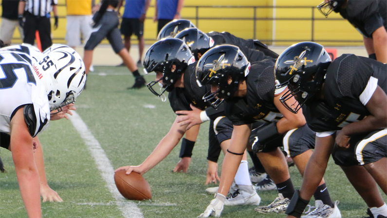 Knights Win over Lincoln 28-13 Knights Win over Lincoln 28-13