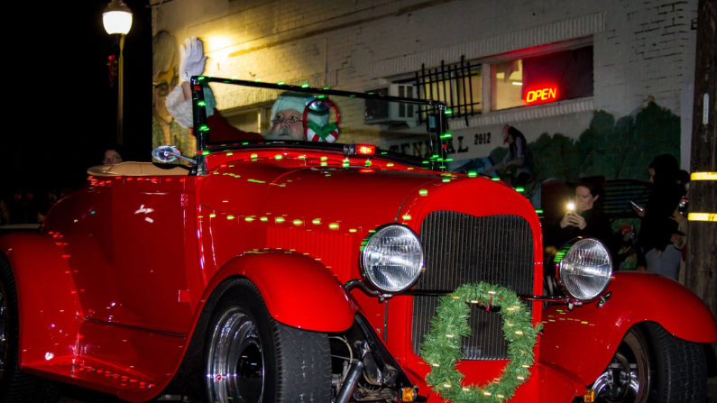 Get Ready to Sparkle! 9th Annual RLE Hometown Christmas Light Parade Approaches Get Ready to Sparkle! 9th Annual RLE Hometown Christmas Light Parade Approaches